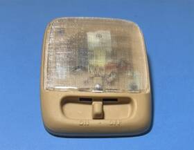 Ns2208 Aftermarket Products With Tracking Number Interior Roof Lamp Light Dome For Nissan Navara Pathfinder R51 2004-2013 D40