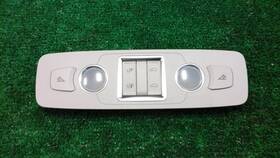 262.au1509 Audi 2009 Q7 Middle Dome Lights Lamps With Sunroof Button 814059