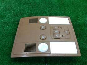 262.au1t04 Audi 2004 A8 Rear Center Dome Light With Illumination Brown 832674