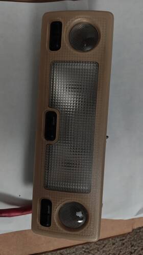 13888500 Bmw E36 Coupe Or Sedan Dome Light Maplight Overhead Late Beige /tan 13888500 Bmw E36 Coupe Or Sedan Dome Light Maplight Overhead Late Beige /tan