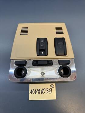 9225526 Bmw 06-11 E90 328 330 335 Front Upper Roof Reading Light Beige