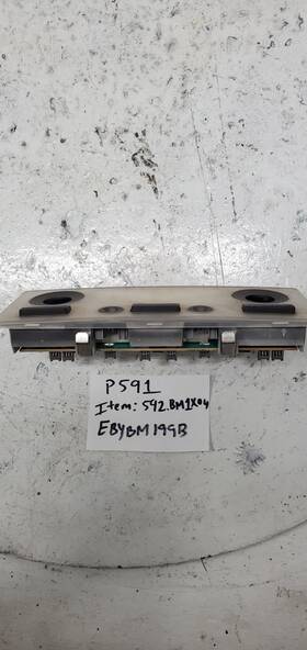 P591 Bmw 2004 745i Overhead Dome Light Assembly