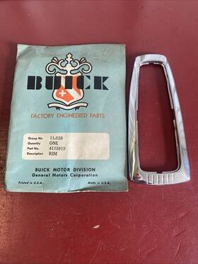 4115919 Buick Special Super Centruy Roadmaster 1941 1942 1946 1947 1948 1949 Dome Light Bezel Nos Rim