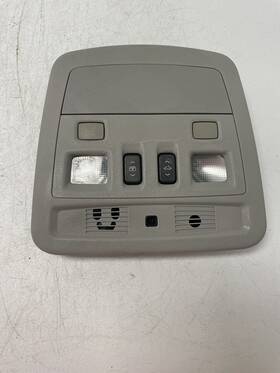 1355396 Cadillac 2008-2013 Cts Overhead Dome Light Oem Used Good To Re-use