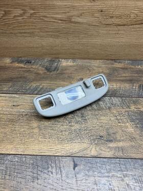 22880936 Cadillac 2013-2018 Ats Rear Left Driver Side Upper Overhead Dome Light Lamp Oem