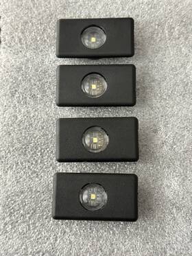 T0513113 Cadillac 2017-2023 Xt5 Door Panel Interior Coutresy Light Lamp S Oem