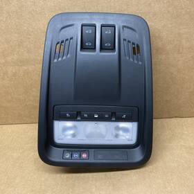 23366077 Chevrolet 16-19 Chevy Cruze Overhead Console Dome Light With Sunroof Switches Black