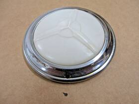 4073975 Chevrolet Truck Dome Light Lens And Chrome Rim. Fits Most 37 38 39 40 41 42 46