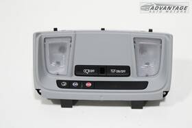 84470969 Chevrolet 2019-2023 Blazer Front Overhead Console Dome Light Reading Map Oem