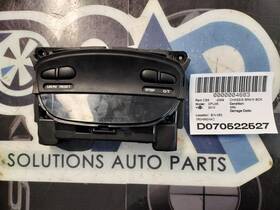 56049824ac Dodge 2010 Ram 3500 Overhead Console Dome Light Module Display # 527 / B063