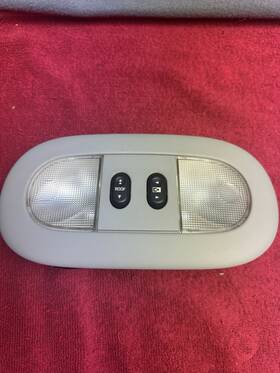 457035816 Ford 04 05 06 07 08 F-150 Overhead Console Sun Roof Dome Map Reading Light Gray