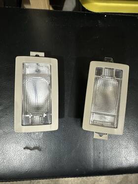 7l14-13a701-a Ford 7l747/7l14-13a701-a 2013 Expedition Light Gray Overhead Map Dome Lights Lh And Rh Oem