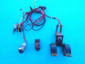 B7a-15658a Ford 1957 1958 Fairlane Skyliner Retractable Top Warning Light And Neutral Switch