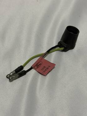 C4ob-13a408-a Ford C4ob13a408a Nos Fomoco Courtesy Light Socket Mustang Falcon Oem Original