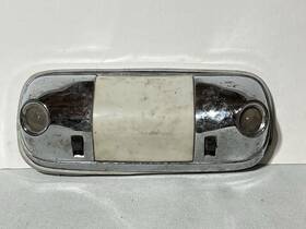 Eotb-13a706ba Ford Eotb-13776-eb Untested Used Dome Light Assembly #eotb-13776-eb With Gasket #eotb-13a706ba