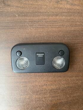 Fr3b63519a58 Ford 2017 Mustang Front Center Interior Lighting 5