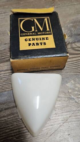 4304351 General Motors Gm Nos Oem 1959 1960 1961 Oldsmobile Dome Lamp Lens