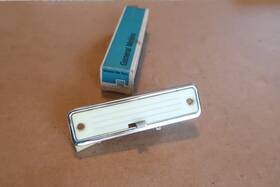 9772272 General Motors Nos 1963 1964 Pontiac Dash Courtesy Light Bonneville Catalina Grand Prix