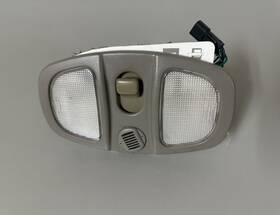 17358aax-6345 Gm 2002-2007 Chevrolet Equinox Saturn Vue Dome Map Light Sunroof Switch Gray Oem