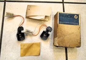 981463 Gm Nos 1969-1972 Buick Special Skylark Gran Sport Courtesy Light /lamp Kit