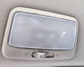 83250-s84-a02za Honda 1998-2002 Accord Rear Dome Light Tan Oem Rectangle Assembly Tested