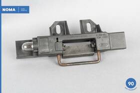 Xr813341 Jaguar 02-08 X-type X400 Right Side Glove Box Light Lamp Lock Latch Oem