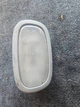 25749098 Jeep 1999-2004 Grand Cherokee Tail Gate Tailgate Dome Light Used Oem