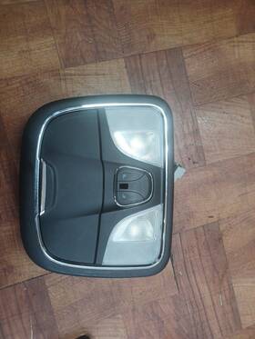 A2390c102hda Jeep Cherokee 2015 Front Seat Light Zvg8379