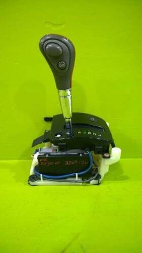241-10341 Lexus 01 Rx300 Floor Gear Shift Shifter Assembly Oem 3269-26