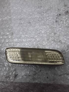 299.le1k01 Lexus Right Front Passenger Side Lamp 2001 Is300 Is-300 Z-129-1p