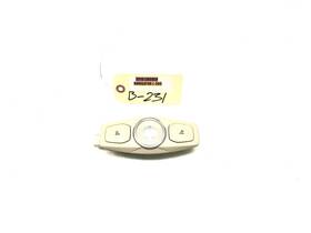Fp5a13k767 Lincoln 2018-2021 Navigator Rear Interior Roof Overhead Dome Light Lamp Oem Fp5a13k767 Lincoln 2018-2021 Navigator Rear Interior Roof Overhead Dome Light Lamp Oem