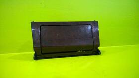 241.mb1d98 Mercedes-benz 94 95 96 97 98 99 00 01 02 03 04 05 06 C230 Ashtray Oem 3141-13