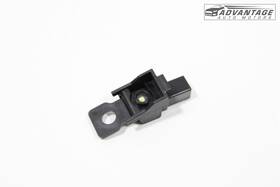 Mitsubishi 8470a013 2017-2020 Outlander Dash Right Side Footwell Courtesy Light Lamp Oem