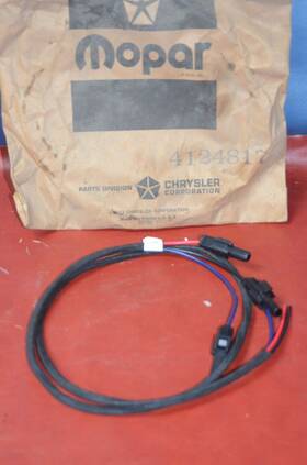 4124815 Mopar 4124817 Nos 1984-87 Dodge Chry 5th Ave Wiring Harness Roof Light Jumper