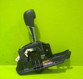 241-12332a Nissan 13 14 Altima At Floor Transmission Gear Shift Shifter Assembly Oem 3903-6 241-12332a Nissan 13 14 Altima At Floor Transmission Gear Shift Shifter Assembly Oem 3903-6