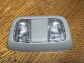 26437-9z500 Nissan 02-04 Xterra Frontier Overhead Map Light Dome Gray Oem
