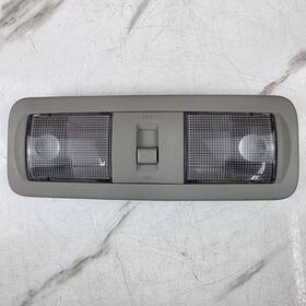 26460-ea002 Nissan 26460ea000 2005-2012 Pathfinder Front Overhead Map Dome Light Oem