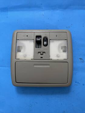 96980-zk21a Nissan Oem 2006 2007 2008 Maxima Overhead Console Roof Read Lamp