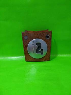 K138418y000 Nissan 04-06 Maxima Gear Shift Selector Bezel Oem 4261-11