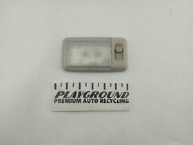 262.rv1402 Rover Land Discovery 2 Ii Interior Rear Center Dome Light Lamp Fits 1999-2004 99