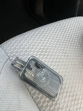 84671sg000 Subaru 2014-2018 Forester Cargo Luggage Lamp Light Oem