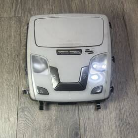 1689127 Toyota 2011-2020 Sienna Oem Front Overhead Roof Map Light Dome Lamp