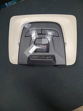 1d111-332g Toyota 2024 Gr Corolla Dome Light Overhead Console 23-25