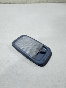 262.t01902 Toyota 1996-2002 4runner Oem Dome Light Lamp With Switch Blue #3301