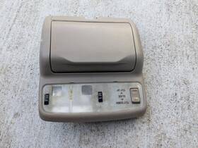 81260-35060 Toyota 1999-2002 4runner Front Upper Roof Console Overhead Dome Light Lamp Oem