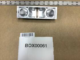 4445020582 Volkswagen 2005 Touareg 7l Front Upper Overhead Dome Light Map Reading Lamp Oem 4445020582 Volkswagen 2005 Touareg 7l Front Upper Overhead Dome Light Map Reading Lamp Oem