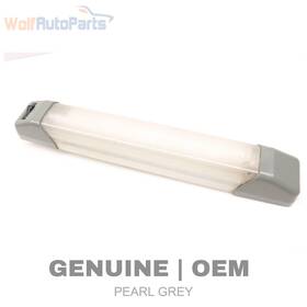 701947119 Volkswagen 1992-1997 Vw Eurovan - Interior Reading / Dome Light