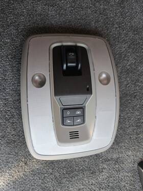 30798808 Volvo 2008-2013 S40 Overhead Console Dome Light Map Lamp Sunroof Switch Used Oem