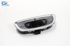 31457644aa0 Volvo Xc90 Rear Center Overhead Dome Reading Map Light Lamp Oem 2016 - 2021