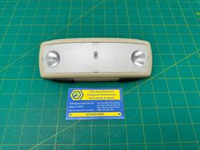 39826652 Volvo 14-18 S60 V60 Rear Interior Overhead Dome Light Lamp Oem